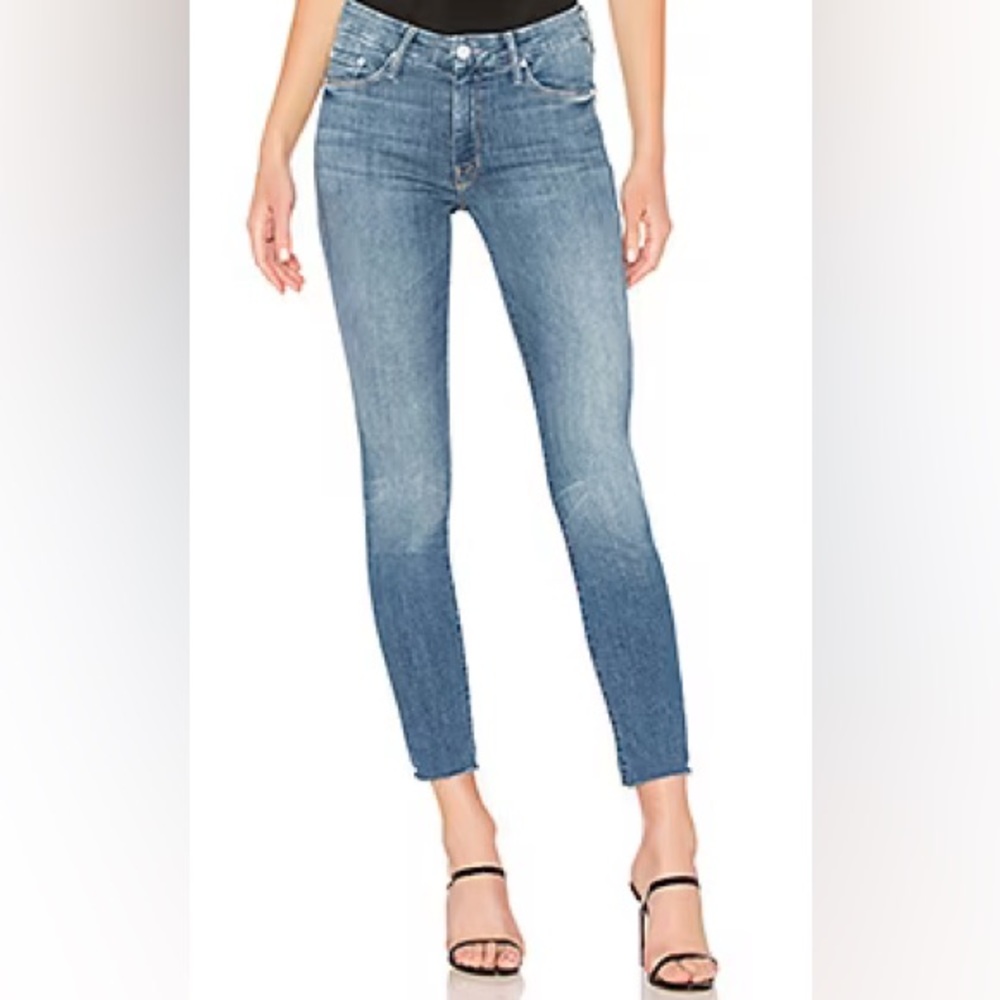 MOTHER Denim Looker High Waisted Ankle Fray Jean in One Smart Cookie